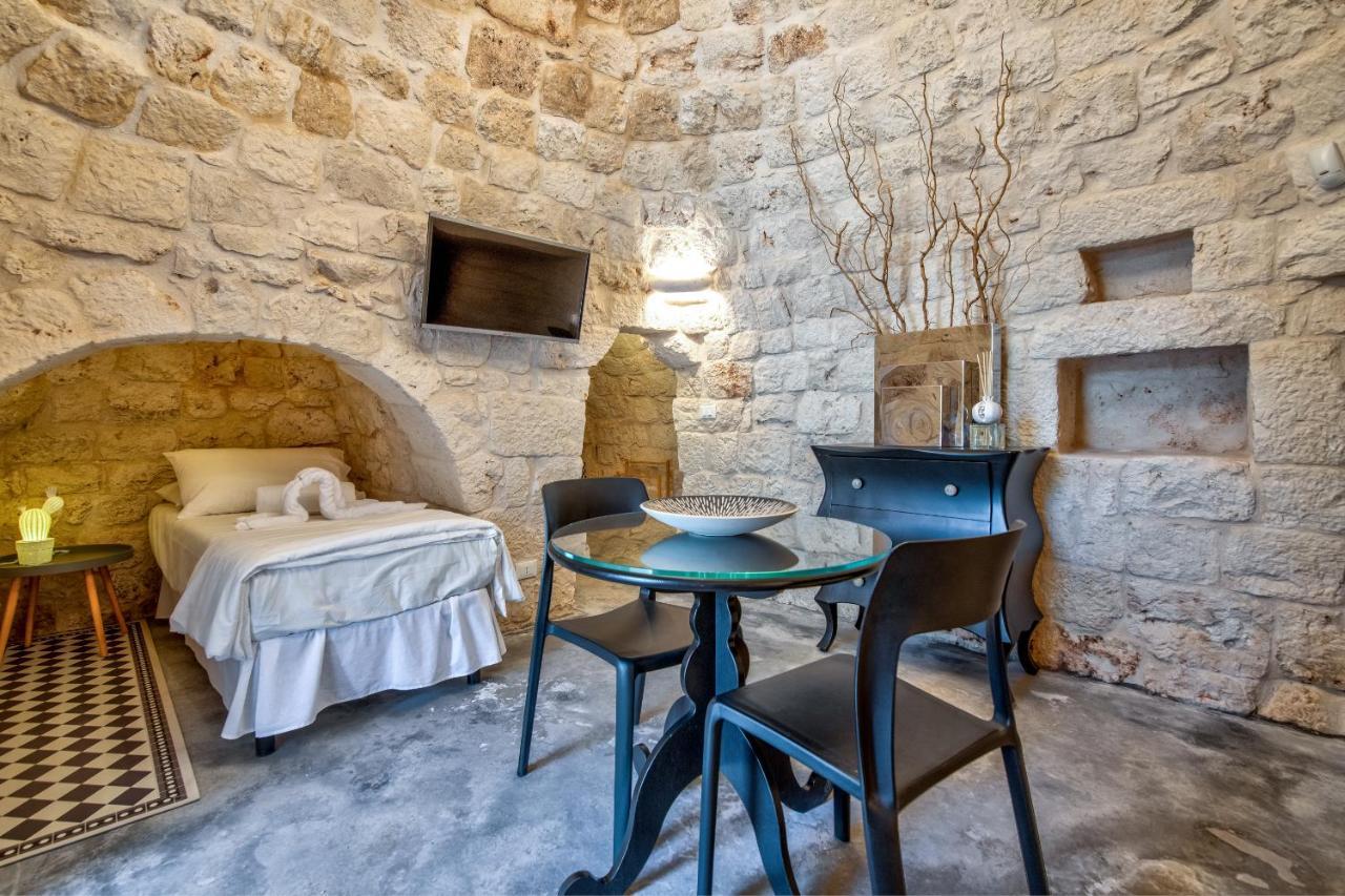 B&B Trulli Moonlight Da Grace Ostuni Exterior photo